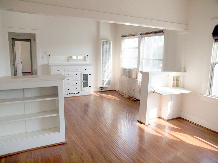 West Doran Apartments, Glendale