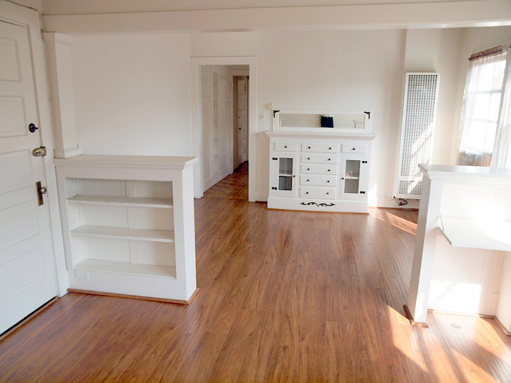 West Doran Apartments, Glendale