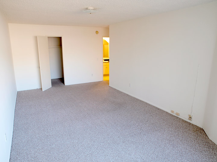 Harvard Apartments, Glendale