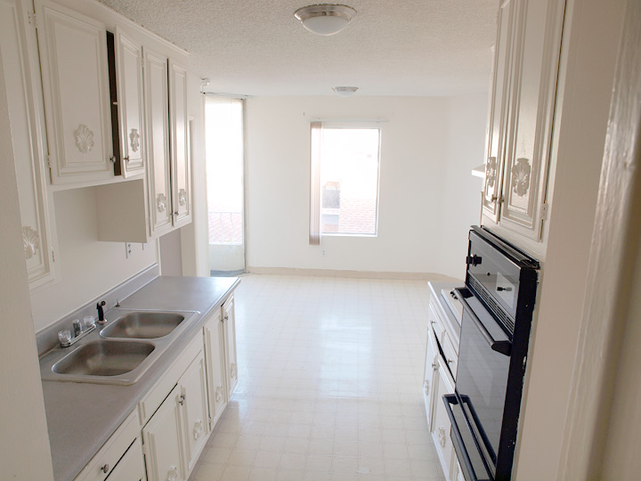Harvard Apartments, Glendale